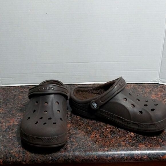 CROCS W8  M6 - Picture 1 of 6